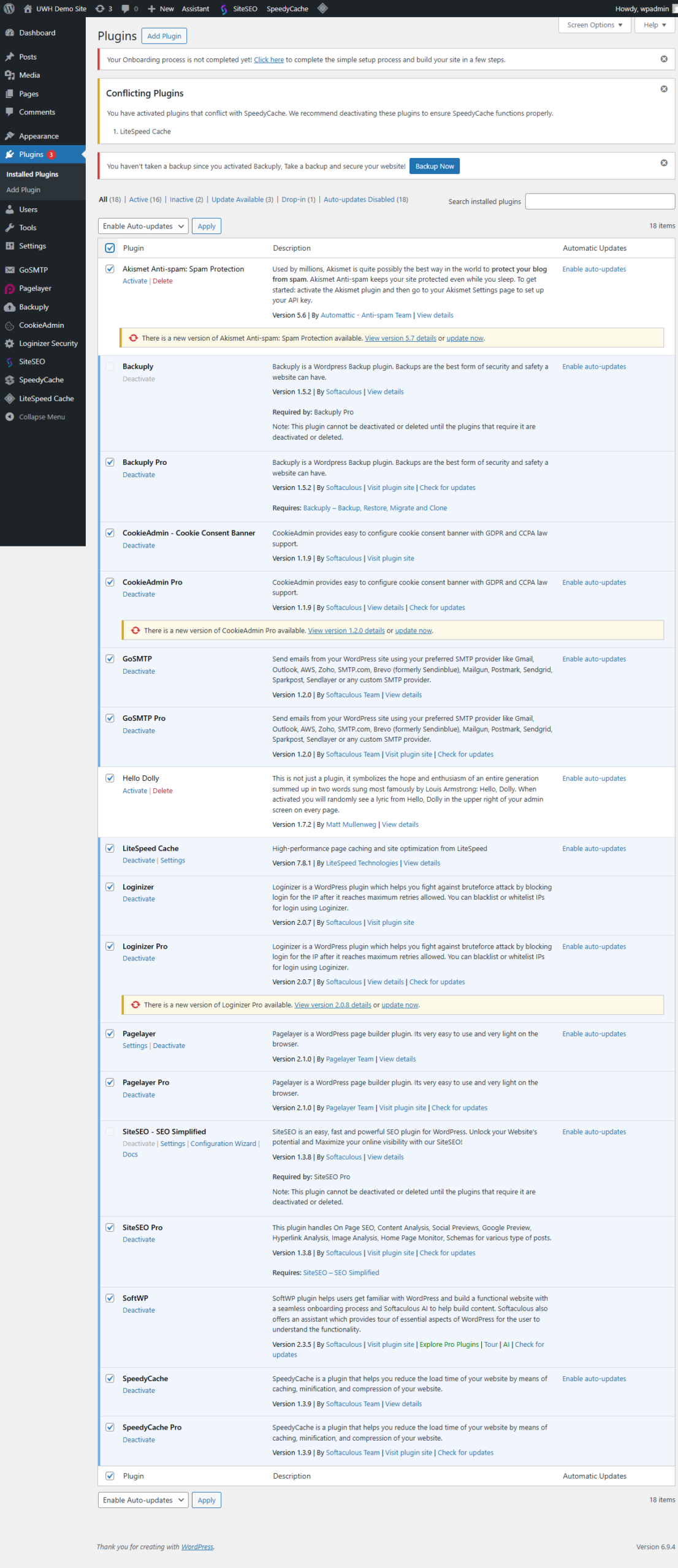 WordPress Installed Plugins page with all plugins selected and Enable Auto-updates chosen from the Bulk Actions dropdown